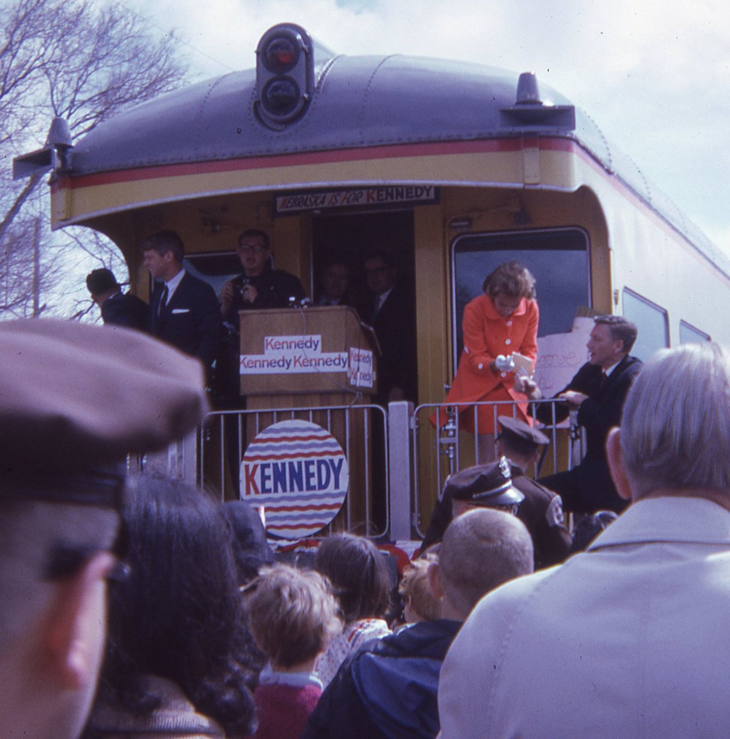 Kennedy whistle-stop_sidney4